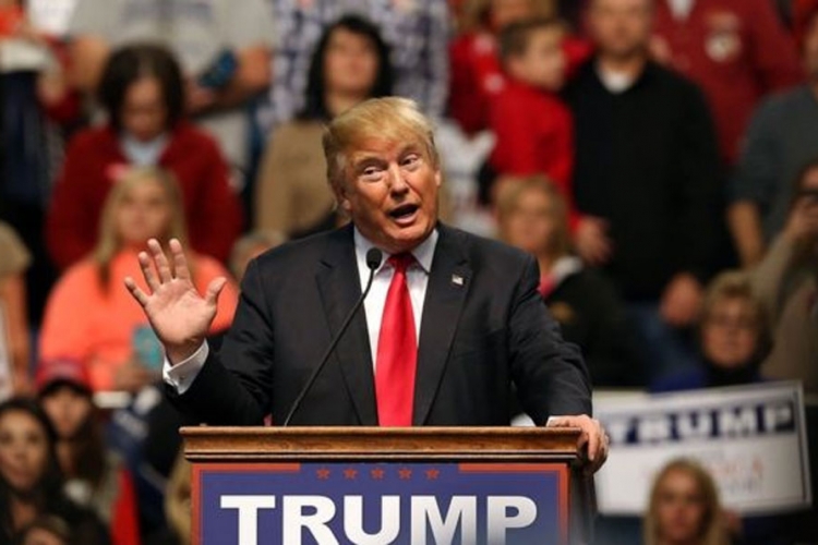 Donald Tramp optužio Hilari Klinton i Baraka Obamu da su stvorili ISIS