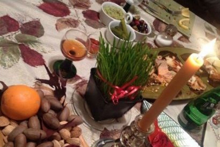Najlepše dekoracije za Badnji dan: Evo kako da ukrasite vašu prazničnu trpezu (FOTO)