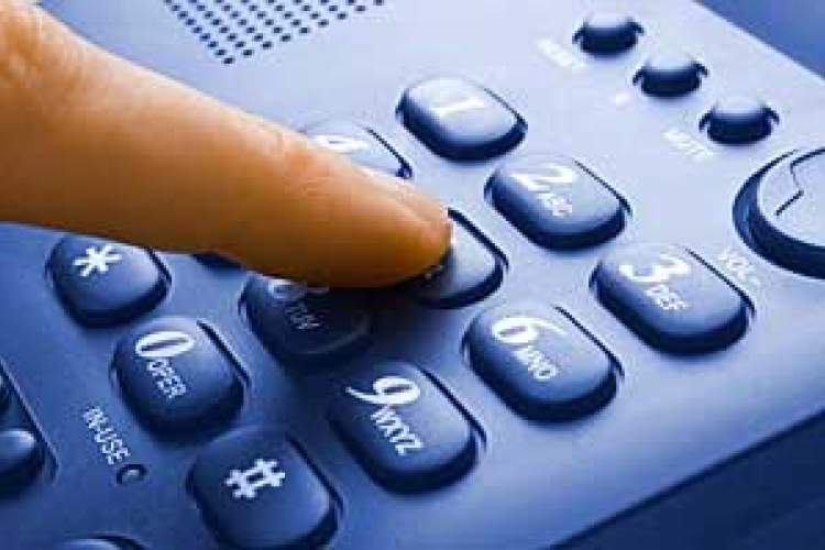 Nije znao ni vlastiti broj telefona, a danas ih zna više od 3.000