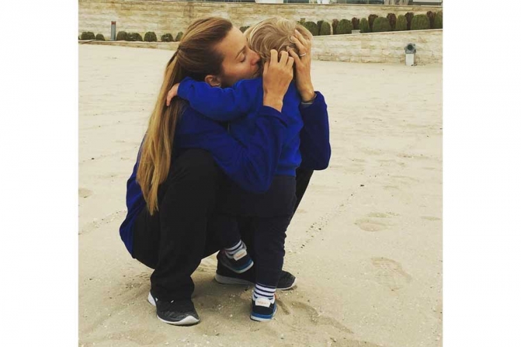 Bezrezervna ljubav mame Jelene i sina Stefana