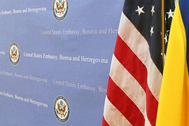 Ambasada SAD: Proslave Dana RS treba da budu u skladu sa zahtjevom Ustavnog suda BiH