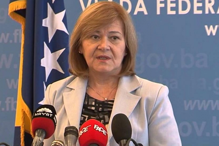 Vlada Federacije ide u privatizaciju 16 preduzeća