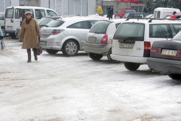 Banjaluka: Novi parkinzi kod UKC-a i Studentskog doma