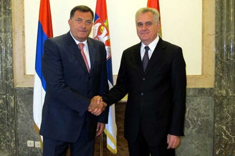 Nikolić i Dodik u Beogradu, nema izjava za medije