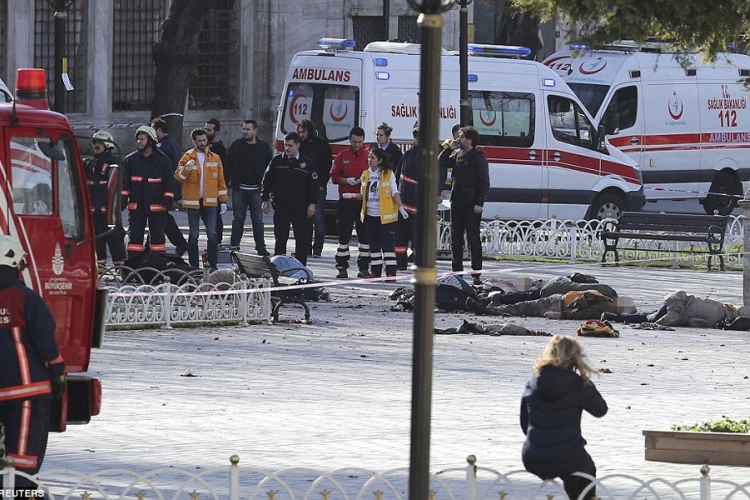 Istanbul: Napadač bio pripadnik ISIL-a, stigao iz Sirije među izbjeglicama