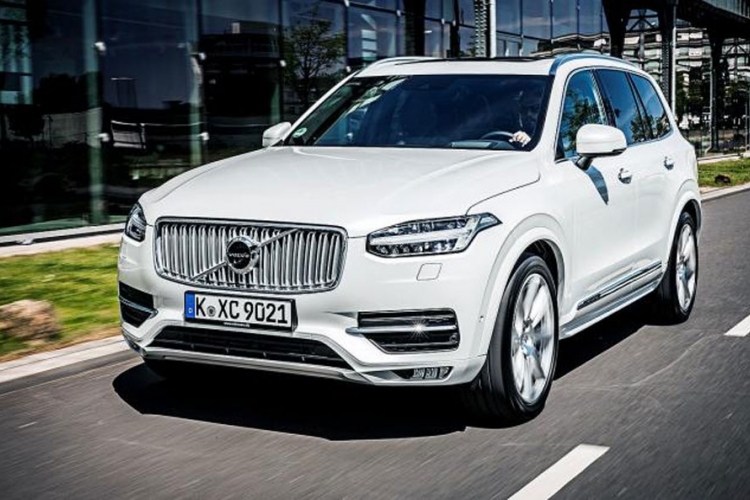 Ovi automobili su bili najbezbjedniji u 2015. (FOTO)