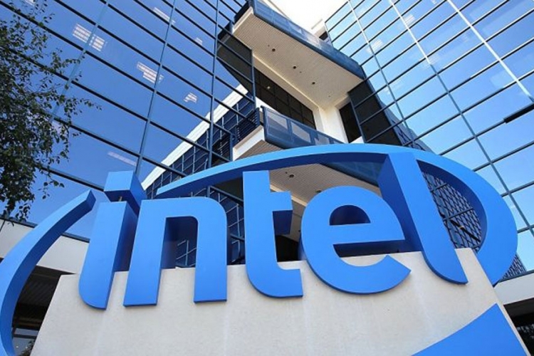Intel tvrdi: Većini ne treba grafička kartica