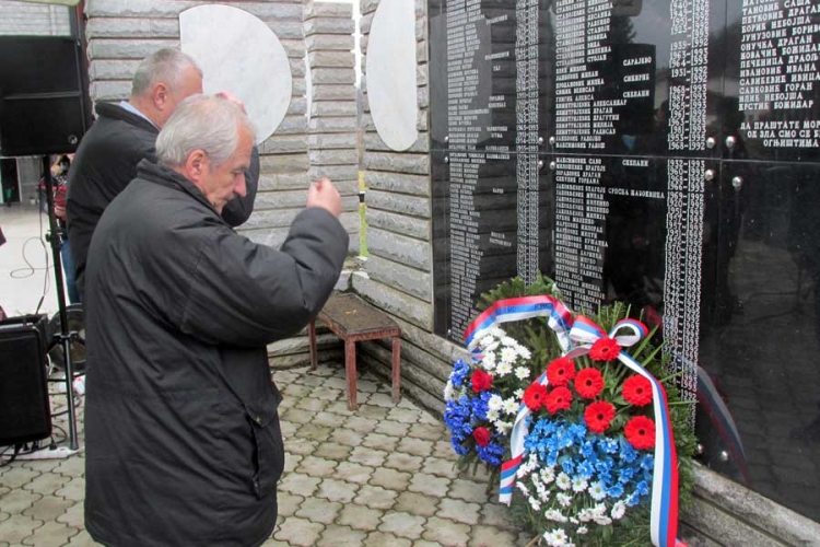 Služen parastos u Skelanima za Srbe ubijene prije 23 godine