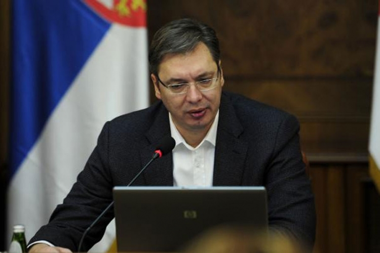 Vučić podnosi ostavku početkom marta