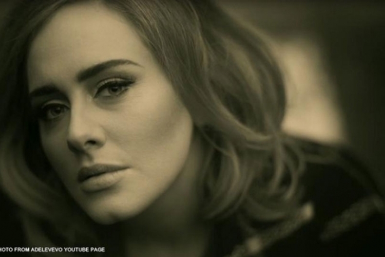 Adel: Hit "Hello" dostigao milijardu pregleda za 3 mjeseca (VIDEO)