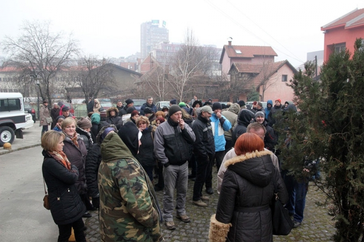 Zenica: Zakupci poslovnih prostora na Tržnici nastavili protest