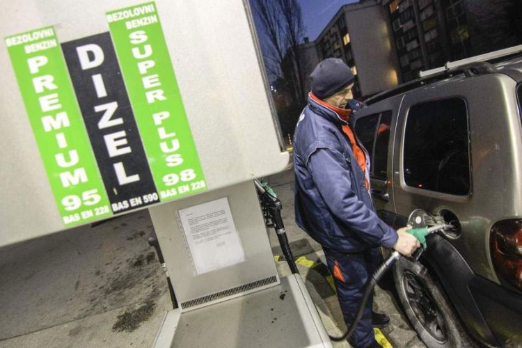 Cijene goriva u RS idu još niže