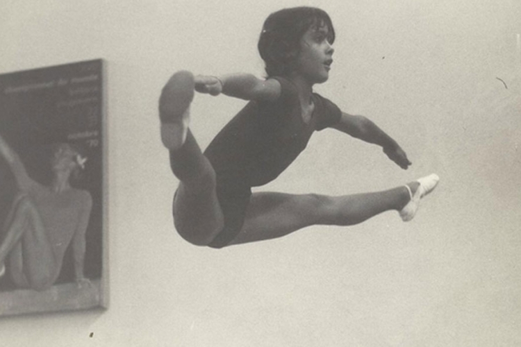 Ko je gimnastičarka, za kojom danas uzdišu svi muškarci