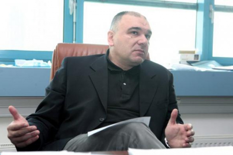  Dautbašiću samo zatvor može oduzeti fotelju