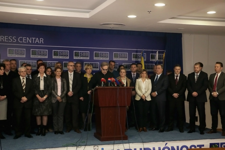 Saopštenje SBB-a: Politička montaža koja za cilj ima destabilizaciju bošnjačkog političkog faktora