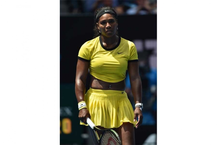 Serena Vilijams u polufinalu AO, pobijedila Šarapovu 2-0