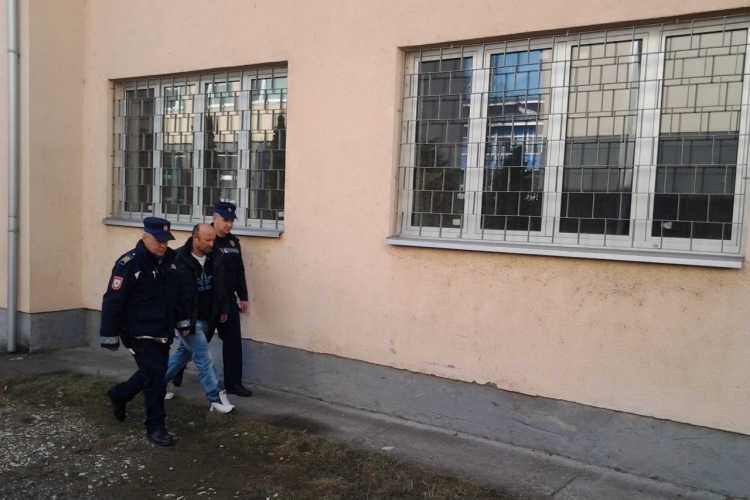 Strava u Doboju: Baka ubila troje novorođene unučadi (FOTO)