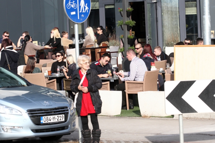 Temperaturni šok: Banjaluka na +18 stepeni


