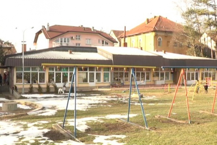 Sindikalci traže hitnu smjenu direktorke vrtića u Prnjavoru