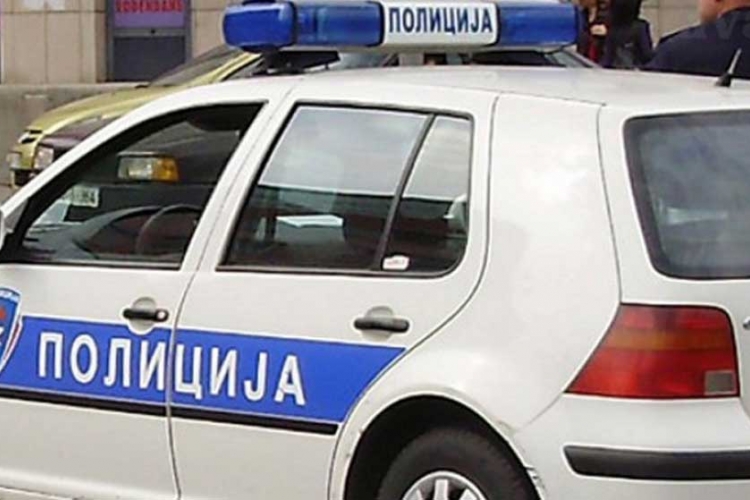 Istočno Sarajevo: Tri lica teško povrijeđena u saobraćajnoj nezgodi