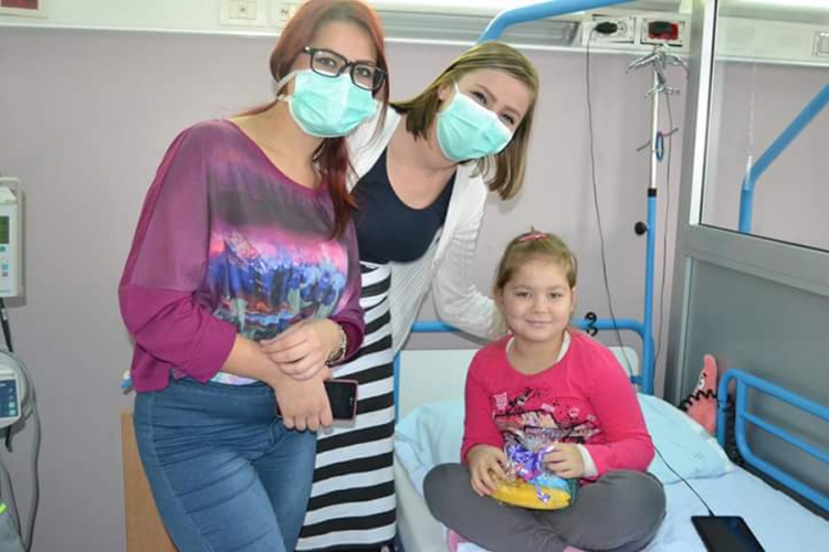 Uspješno liječenje u Trstu: Ajla se vraću školsku klupu