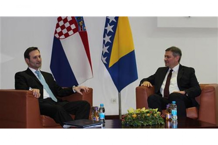 Zvizdić-Kovač: Zajednička sjednica Savjeta ministara i Hrvatske vlade u Sarajevu