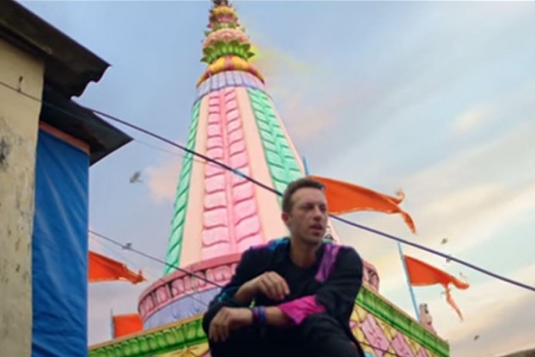 Samo što je objavljena "Himna vikendu" postala hit (VIDEO)