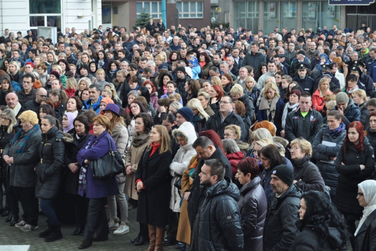 Bihać: Sindikalci upozorili da će tražiti smjenu premijera Saračevića
