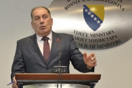 Mektić: Nema naznaka da bi migrantska ruta mogla zahvatiti BiH