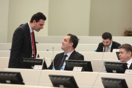 Rad u komisijama i dalje dobro plaćen