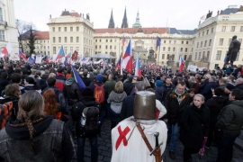 Nakon demonstracija zapaljen izbjeglički centar u Pragu