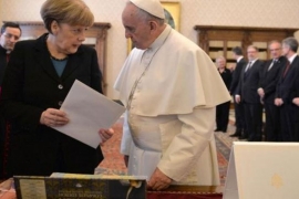 Papa: Naljutio sam Merkelovu zato što sam Evropu uporedio sa jalovom ...