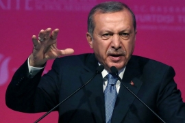Erdoan: Preplaviću Evropu migrantima... 


