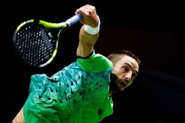 Troicki u četvrtfinalu Roterdama