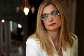 Ana Lederer za rad u pozorištu primala platu i honorar