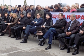 Oko 2.000 građana podržalo Pavlovića i radnike banke