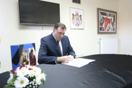 Dodik se upisao u knjigu žalosti, povodom smrti srpskih državljana iz ...