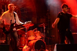 Tuzla: Koncert „Crvene jabuke“ 27. februara
