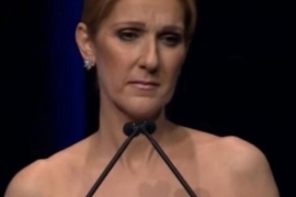 Selin Dion zaplakala na pozornici