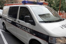 Tuzlanski kanton: MUP uhapšena četiri lica zbog oružja i narkotika