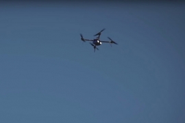 Prvi quadcopter dron preletio La Manš (VIDEO)