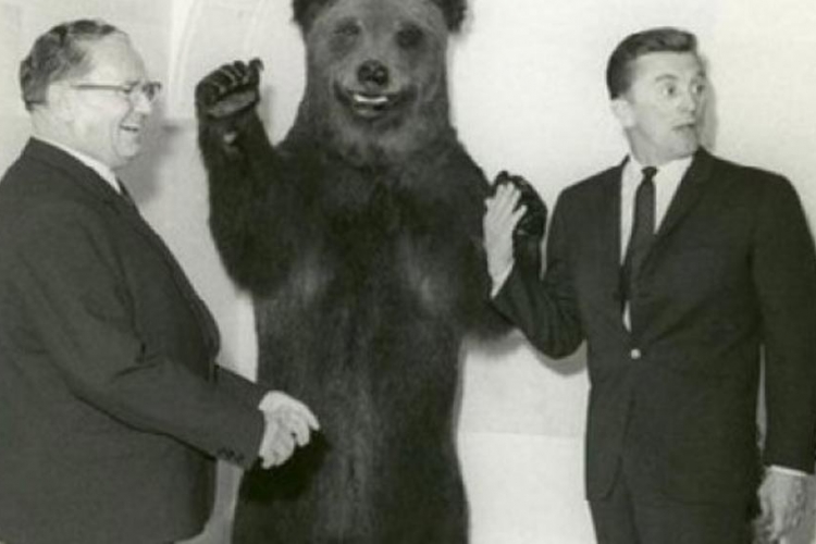 Kirk Douglas u svojim Memoraima: Nevjerovatno kako sam upoznao Tita