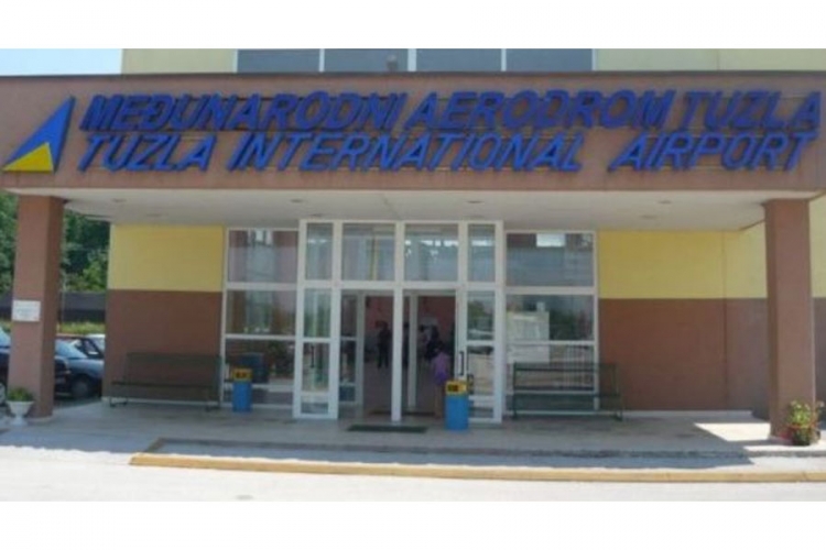 Na tuzlanskom aerodromu spriječeno nezakonito iznošenje novca