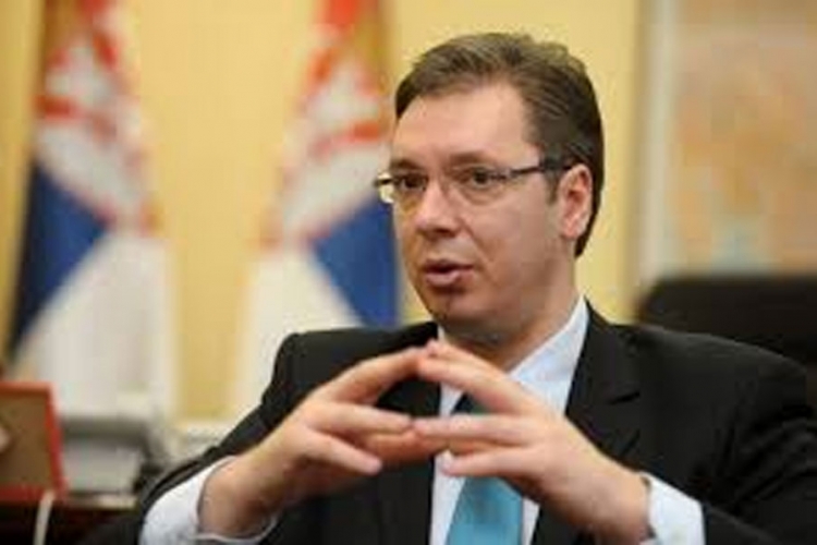  Vučić: Srbija očekuje pomoć Njemačke u znanju