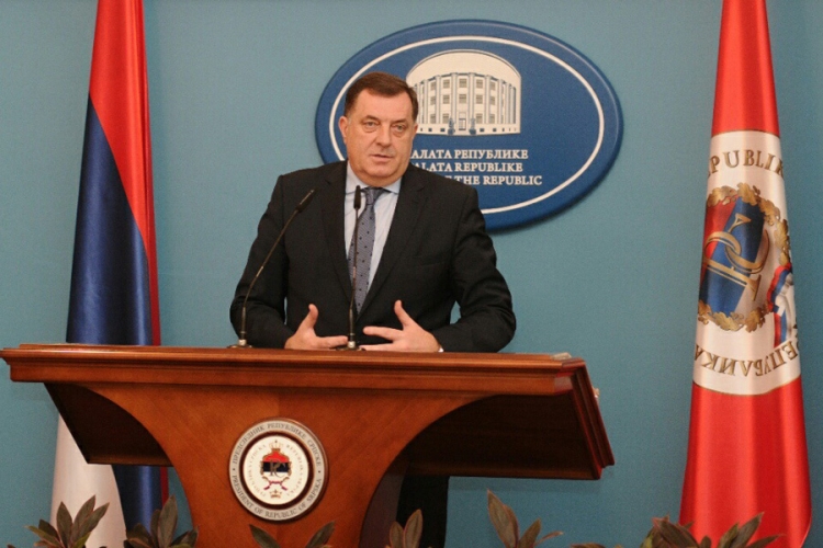 Dodik: Neprihvatljivo da se u svaki zakon ubacuje popis iz 1991.