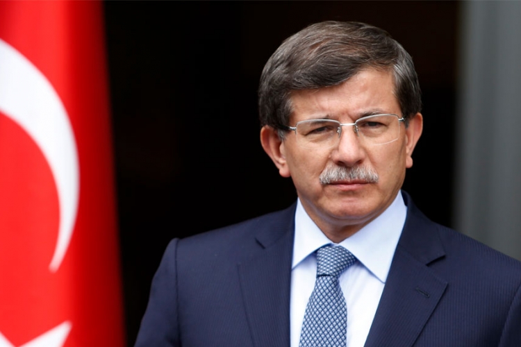 Davutoglu: Rusija će iz Sirije izaći posramljena