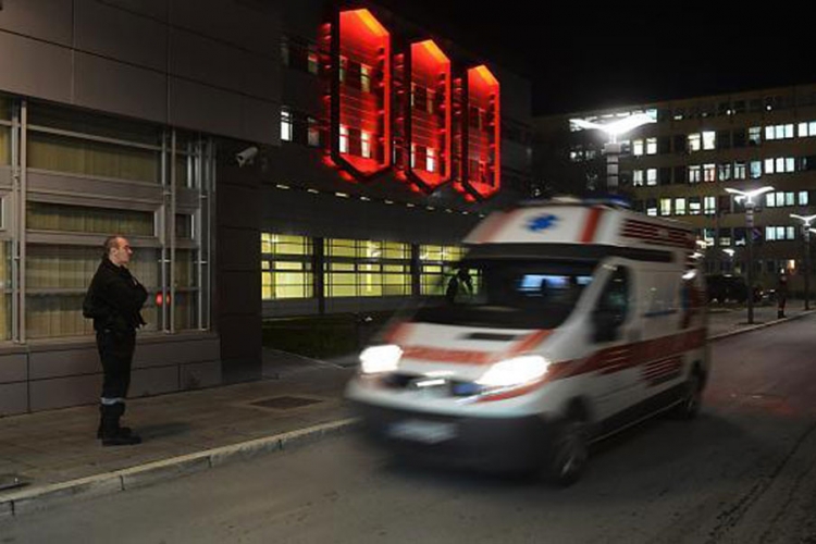 Pacijent nožem napao medicinskog tehničara