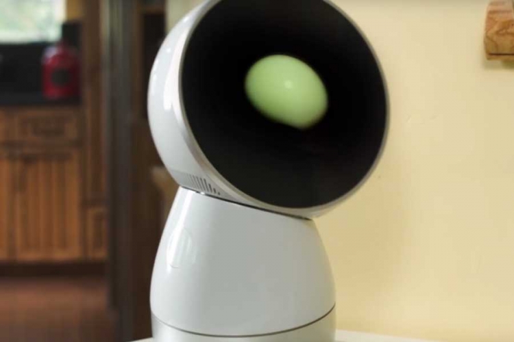 Jibo: Prvi društveni robot (VIDEO)