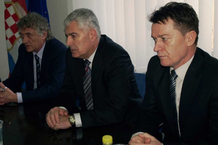Čović u Tuzli: Aplikacija za EU je prioritet