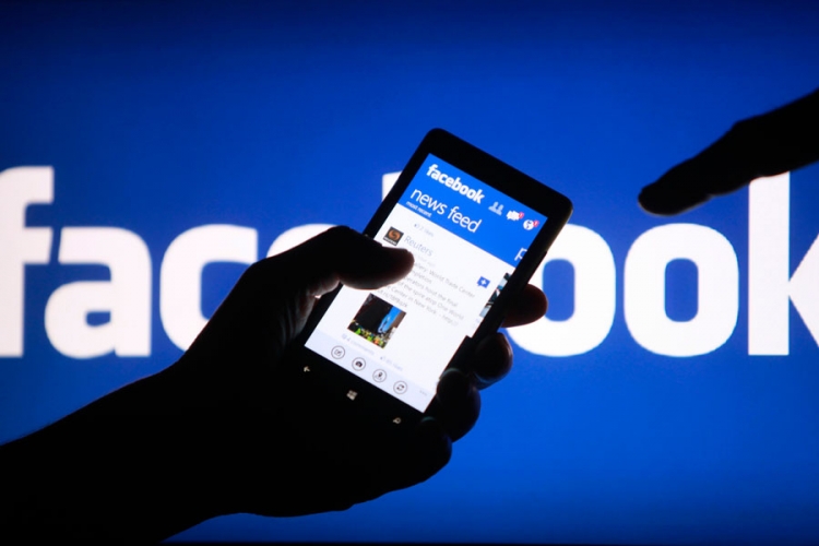 Facebook uveo podršku za više profila
